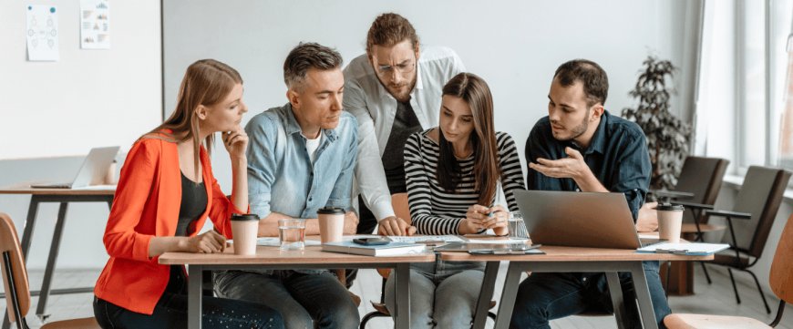 أهمية التجربة في تطوير الإنسان